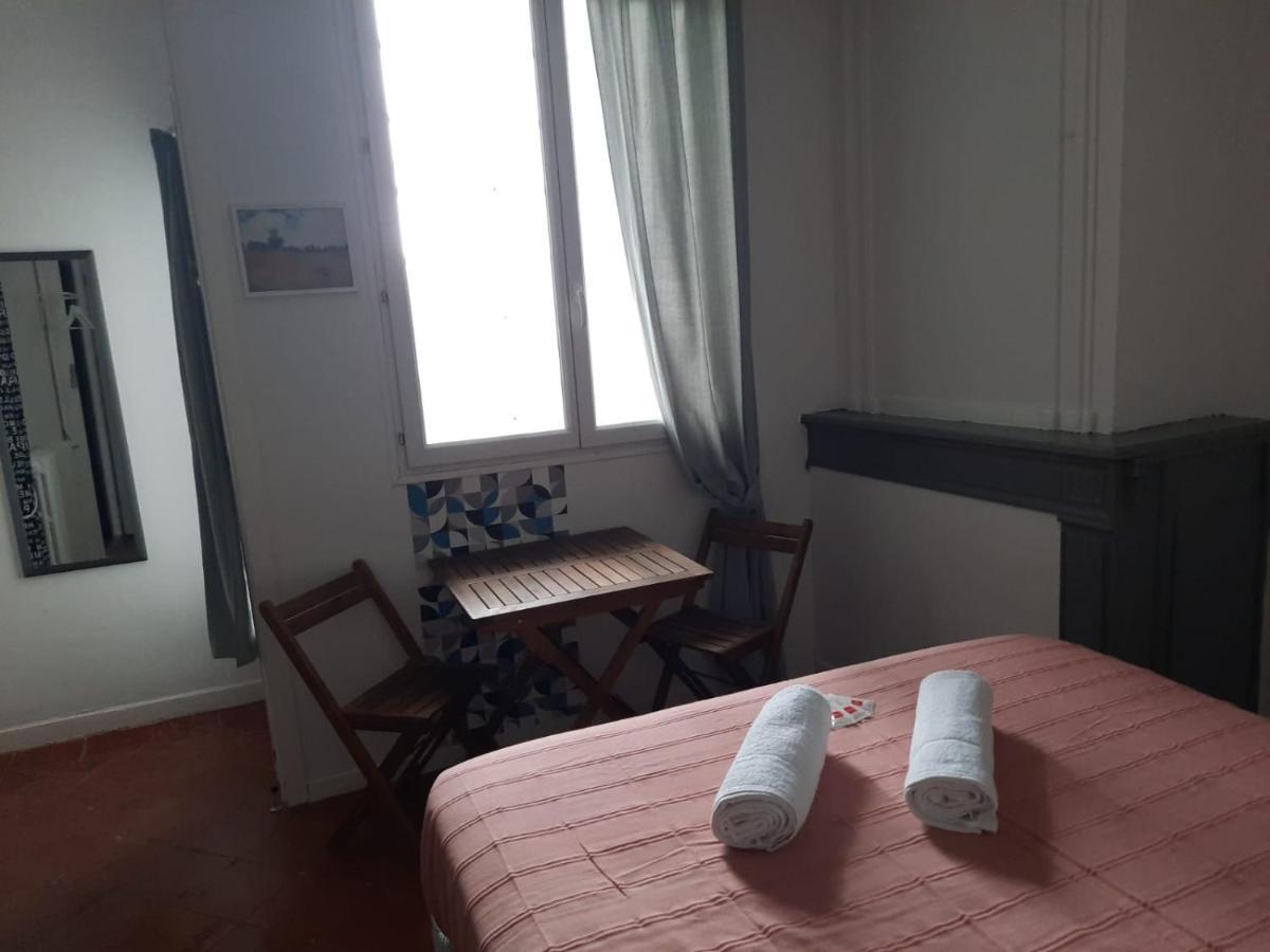 Etape Gimontoise 32 "Chambre Tout Confort" Luaran gambar